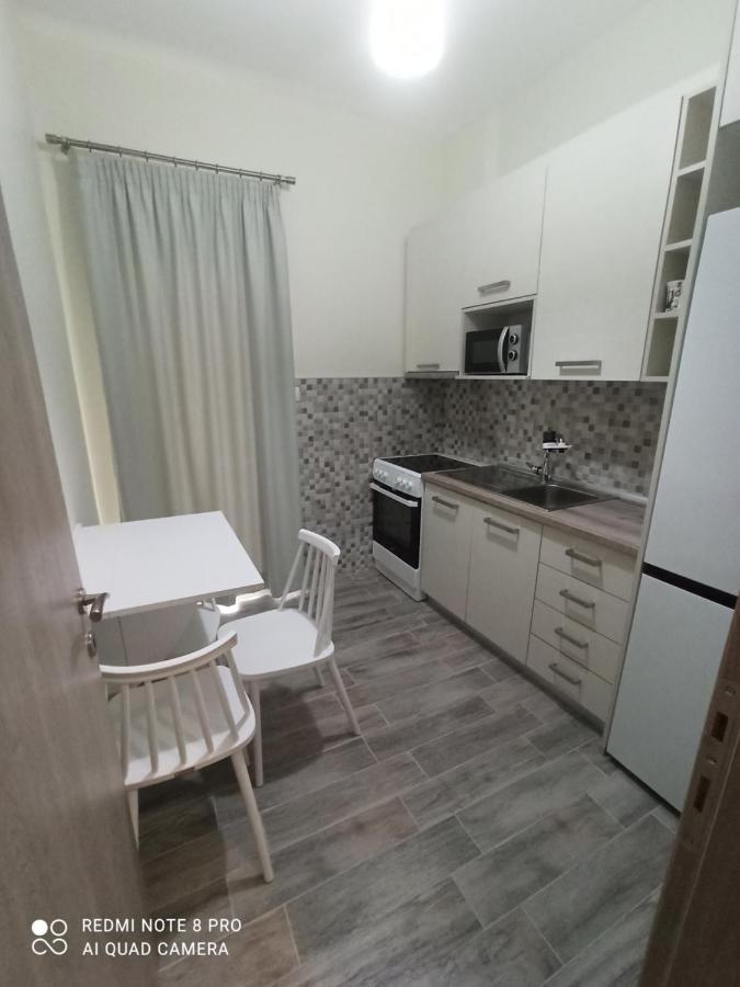 Hara Apartment In Front Of The Beach Paralía Eksteriør bilde